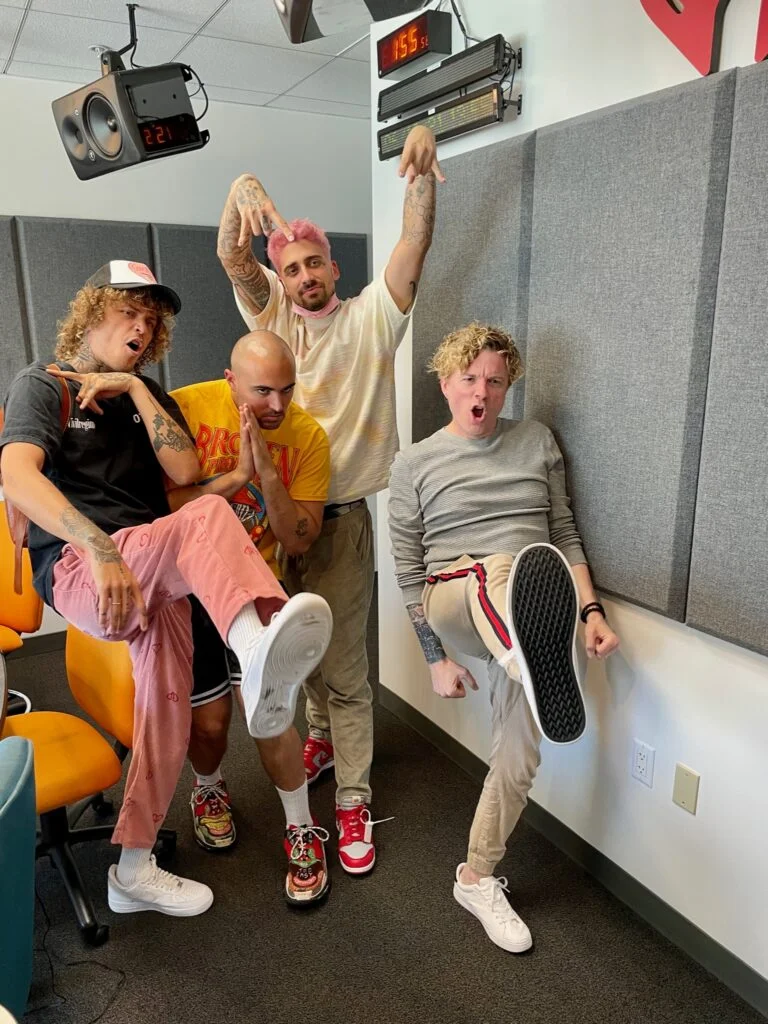 Description of Radio 1